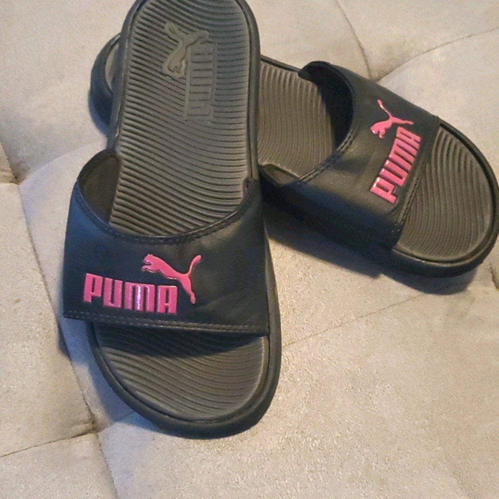 Puma Slides